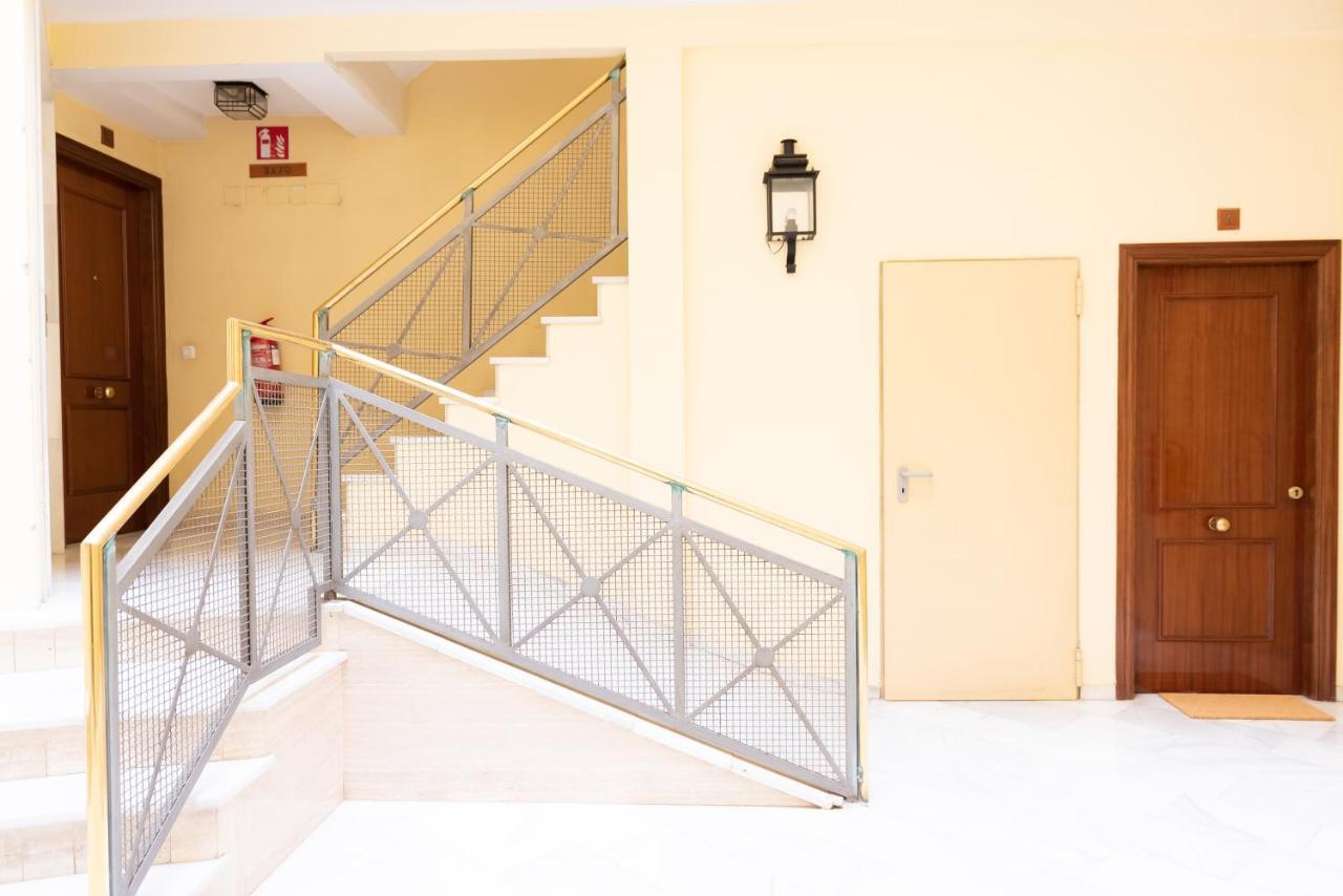 Tourist House Casa Pilatos Apartman Sevilla Kültér fotó
