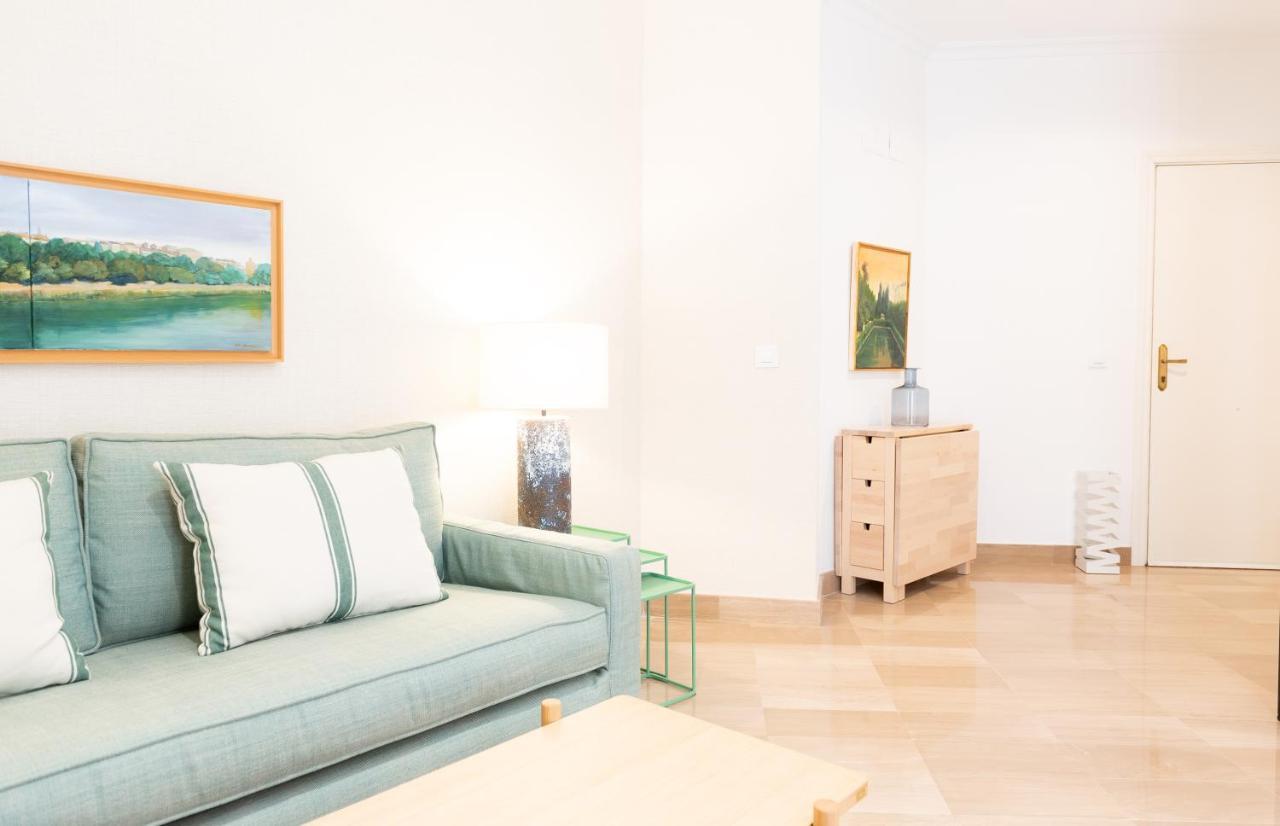 Tourist House Casa Pilatos Apartman Sevilla Kültér fotó